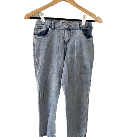 OshKosh B’gosh Girls Light Wash Jeans Size 14 - Picture 1 of 4